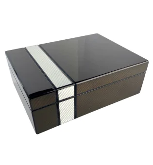 Humidorisetti laser-viimeistely