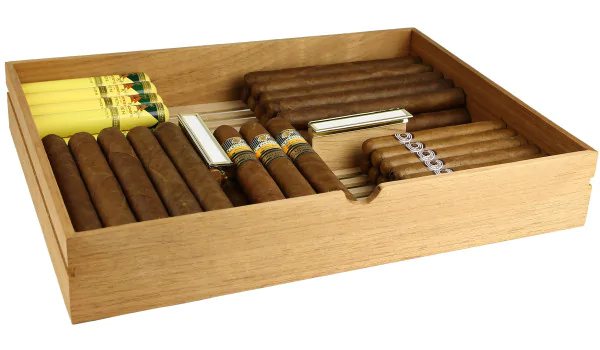 Vetolaatikko adorinin Habana-humidoriin