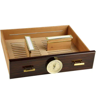 Laatikko adorini Humidor Chianti Grande -laitteelle, jossa on kosteusmittarin reikä kuva 14