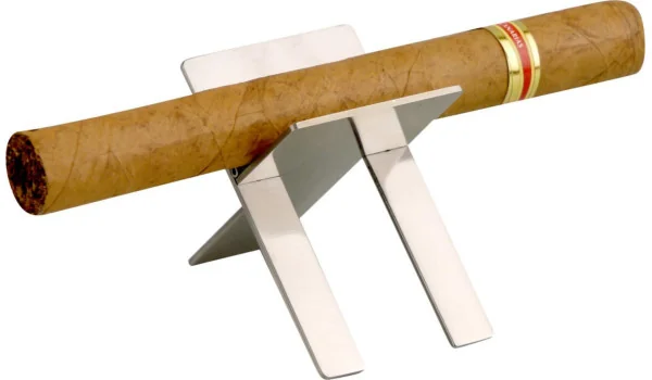 Sikariteline metalli kromi suuri