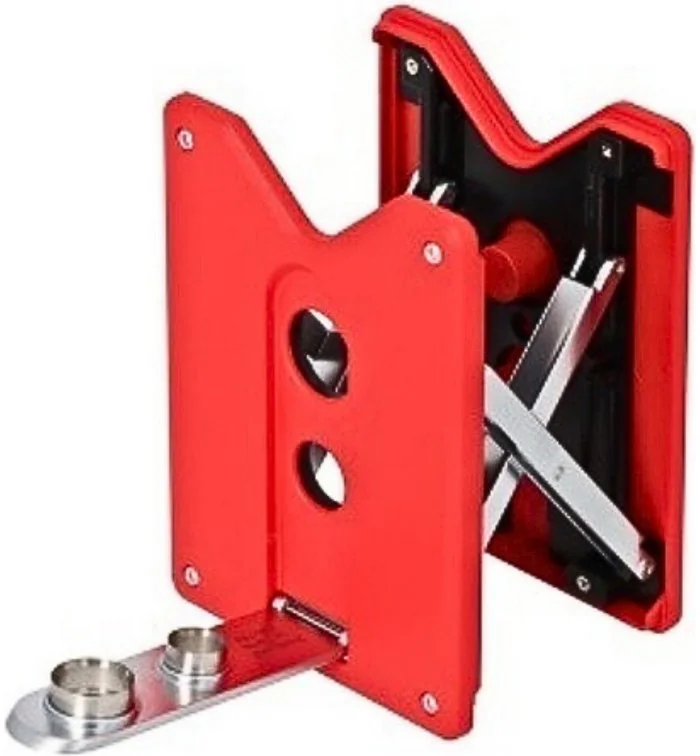 Caseti sikaripora jalustalla punainen