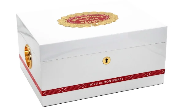 Hoyo de Monterrey Global Brand Humidor 30–50 sikaria