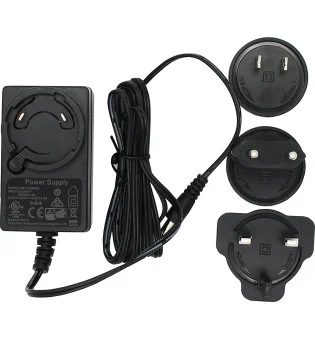 Varaosa: adapterisetti (Yhdysvallat, Iso-Britannia, EU) – elektroniselle ilmankostuttimelle LV XL